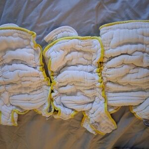 Soft White and Yellow Kids Cloth Diapers Size Small (3)
